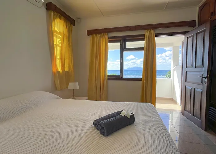 Villa Ocean View - Beauvallon